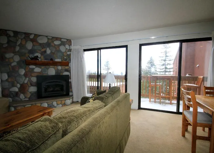 Mammoth Ski & Racquet Club #62